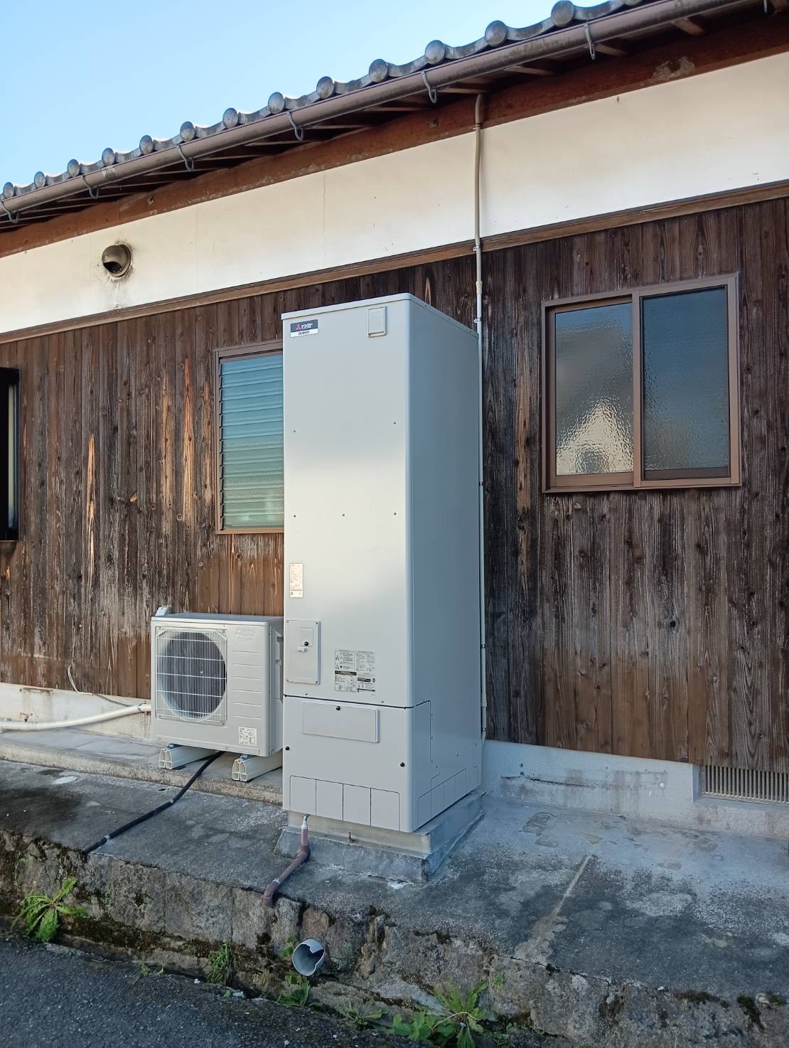 20251106Aお湯が安定しない旧型エコキュートを最新 三菱 SRT-S467 へ交換！快適で省エネな暮らしに