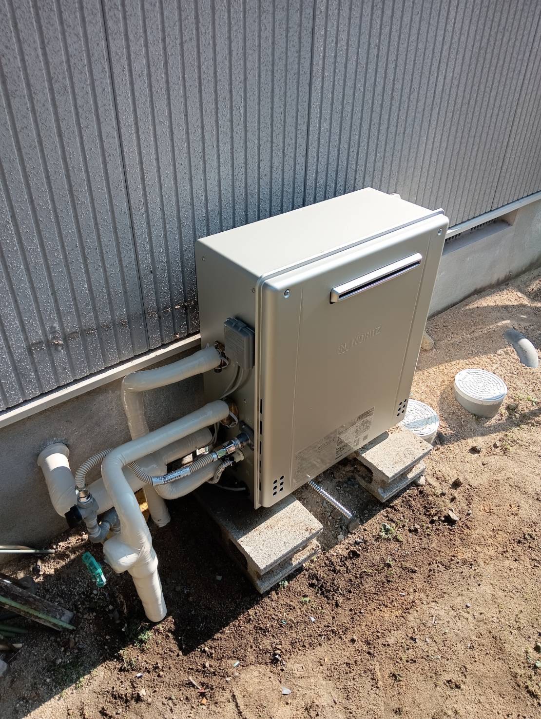 20260123A【高効率給湯】ガス給湯器エコジョーズへの交換工事｜快適性と省エネを両立した施工事例