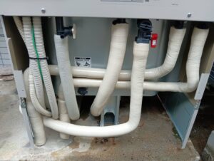 【配管から水漏れ発生】使用15年のエコキュートを最新モデルへ交換20260331AA